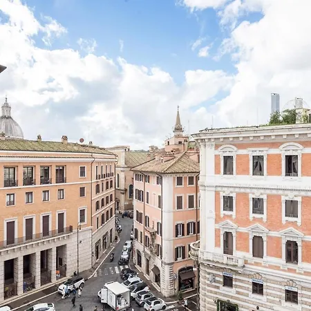 Cozy Wooden Apt In Piazza Navona * Rome