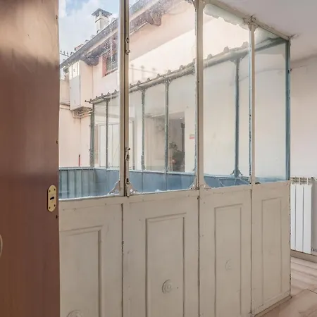 Cozy Wooden Apt In Piazza Navona Rome